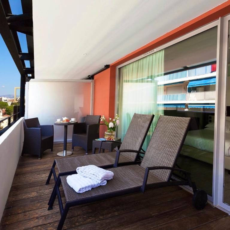 Royal Antibes - Luxury Hotel, Résidence, Beach & Spa - Chambre Double Deluxe avec Terrasse - Vue sur Rue - 1
