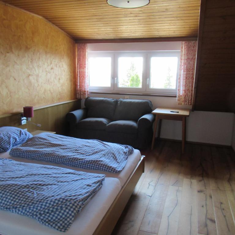 Steinerhaus Berggasthof - Vierbettzimmer - 3