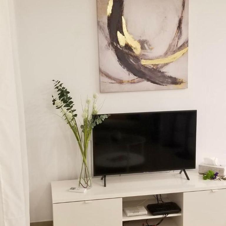 Stunning Fuengirola Gem with city and sea views - Apartamento de 2 dormitorios - 14