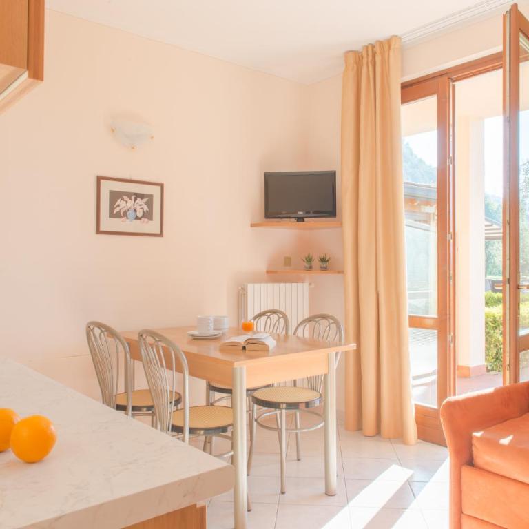 Hotel Residence La Pertica - Appartamento con 1 Camera da Letto (2 Adulti + 2 Bambini) - 4