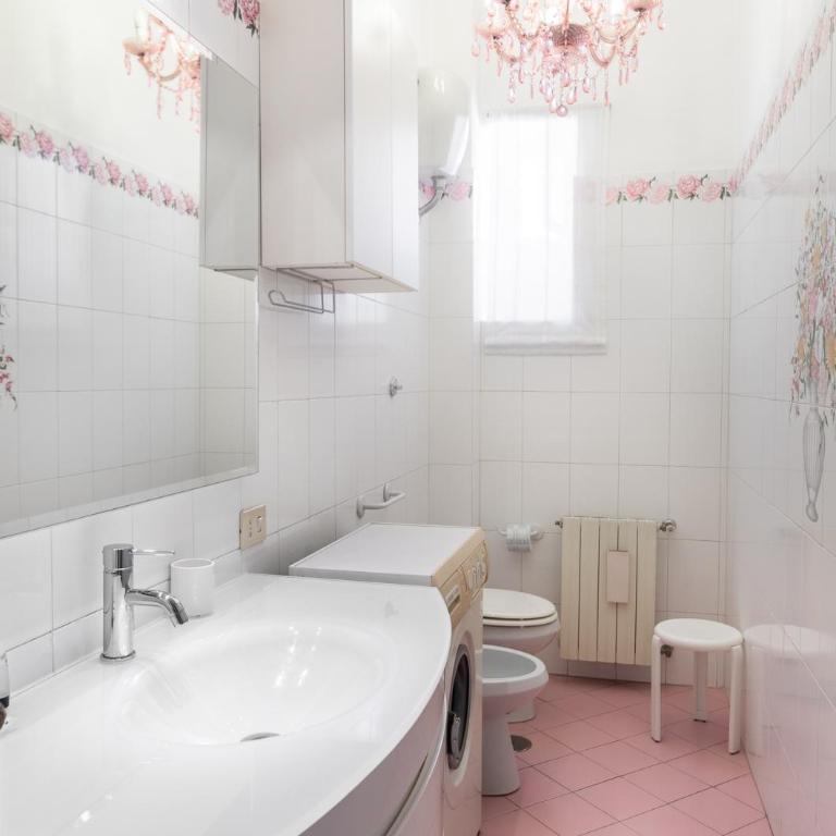 Sunny flat near Villa Borghese - Superior Apartment - 13
