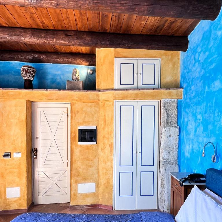 Aeneas' Landing Resort - Junior Suite with Balcony - 1