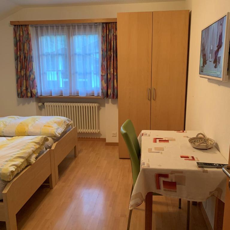 Chalet Medi - Einzelzimmer mit Gemeinschaftsdusche und -WC - 7