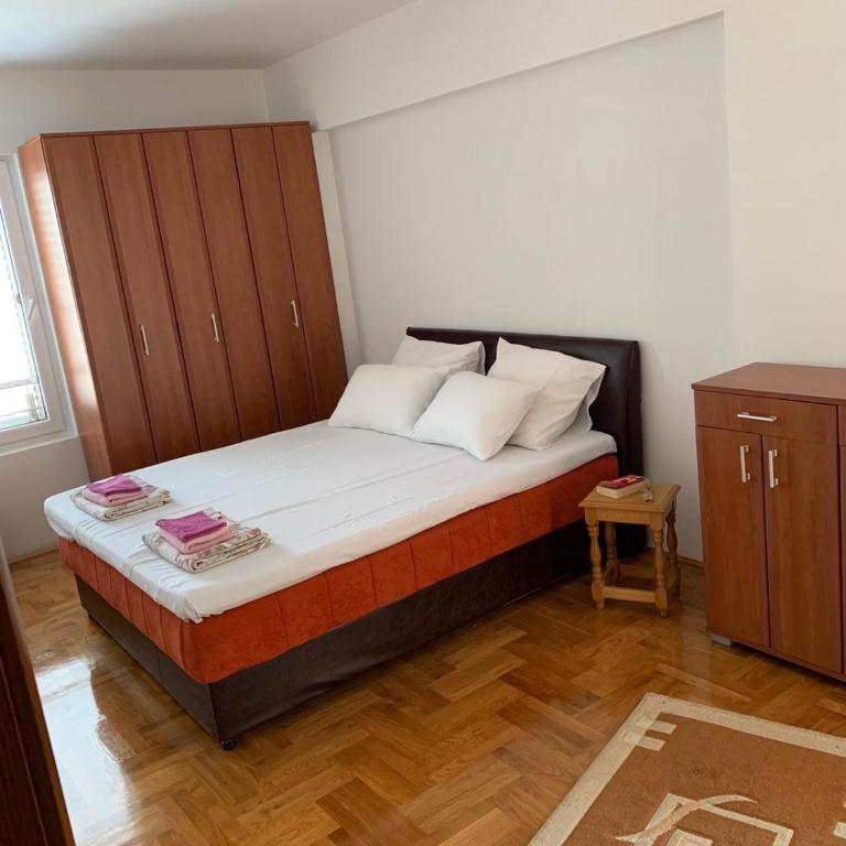 Apartment IDA - Two-Bedroom Apartment - 8