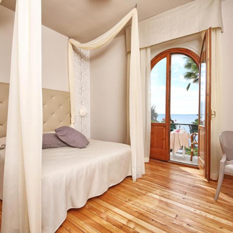 Hotel Bellevue - Camera Matrimoniale Comfort con Balcone - 3