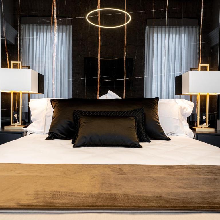 Nero Luxury Suites - Camera Deluxe - 3