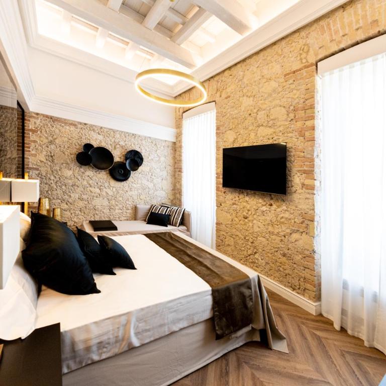 Nero Luxury Suites - Camera Deluxe - 12