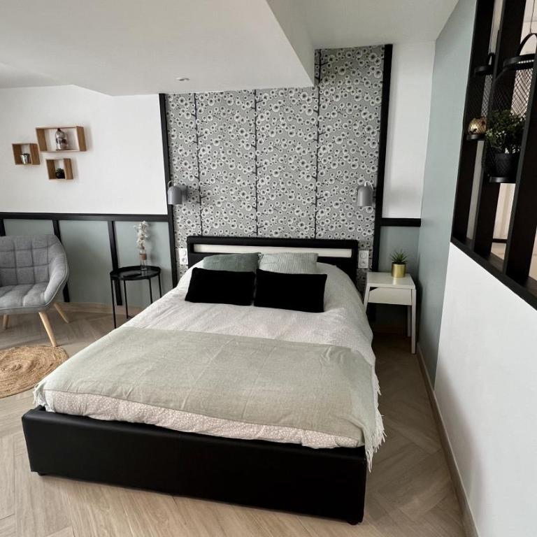 Le Petit Patio - Apartment with Terrace - 10