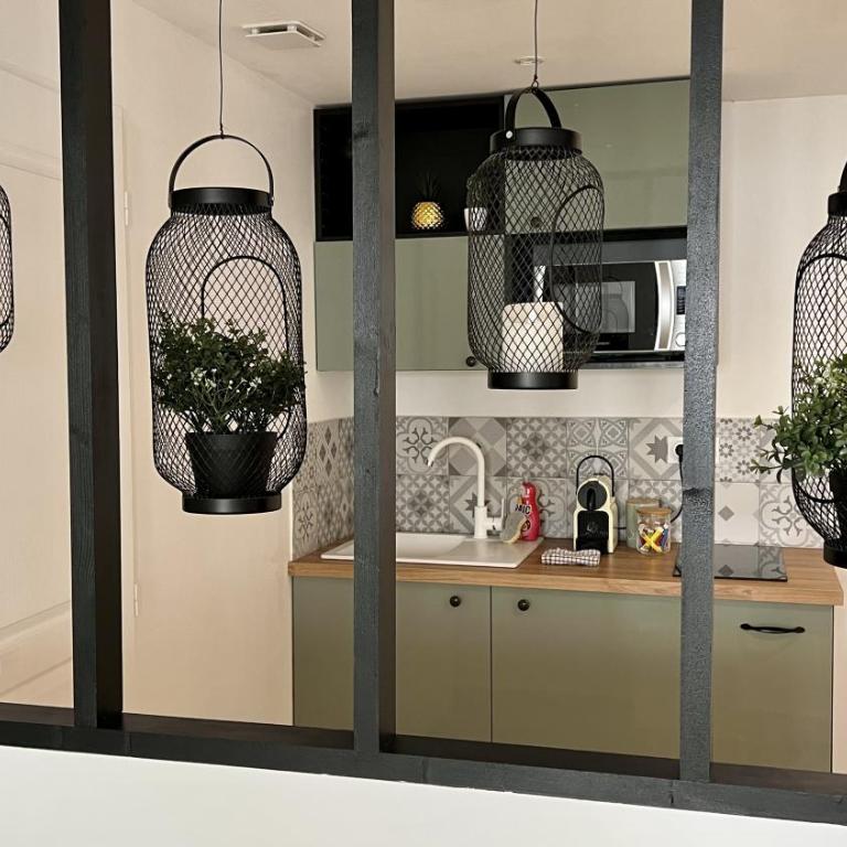 Le Petit Patio - Apartment with Terrace - 21