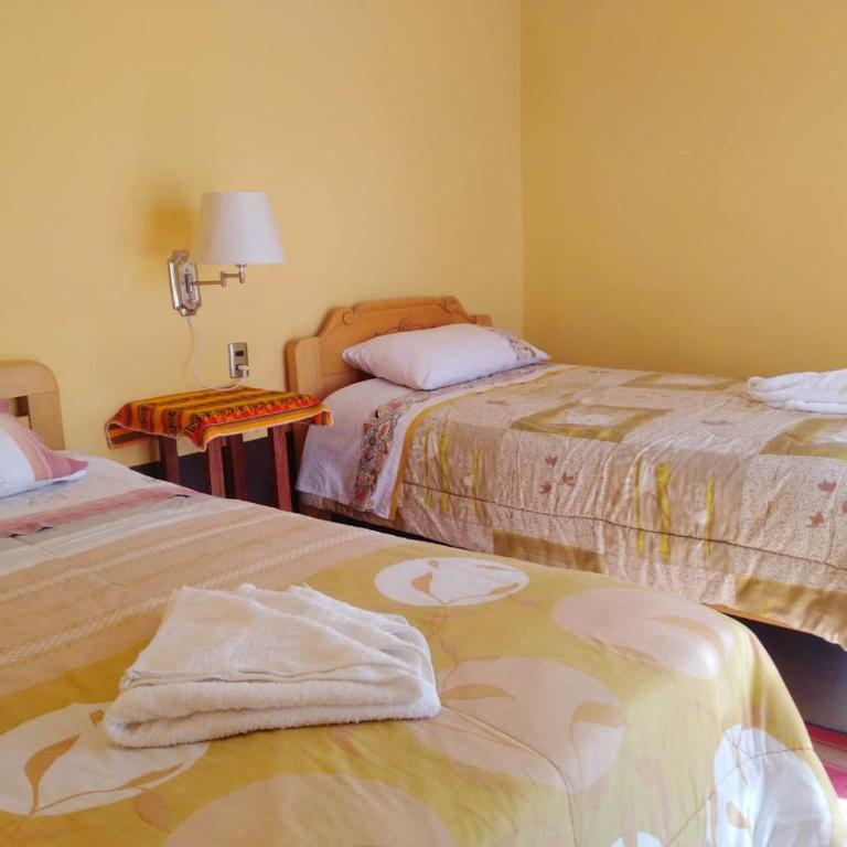 Wara Uta Lodge - Habitación Doble con baño compartido - 2 camas - 4