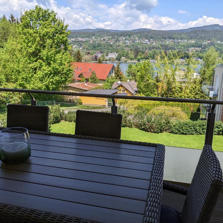 Vista Bahía, Apartment in Velden with amazing views and lake access - Apartment mit 1 Schlafzimmer - 10