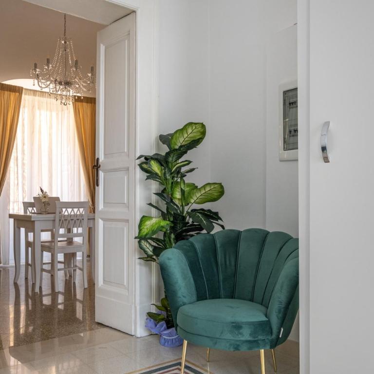 GuestHost - Guest House La Baronessa - Suite con Balcone - 6