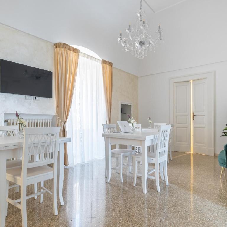 GuestHost - Guest House La Baronessa - Suite con Balcone - 18