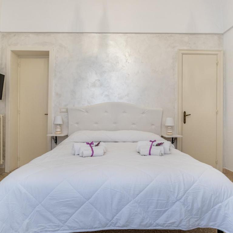 GuestHost - Guest House La Baronessa - Suite Deluxe - 14