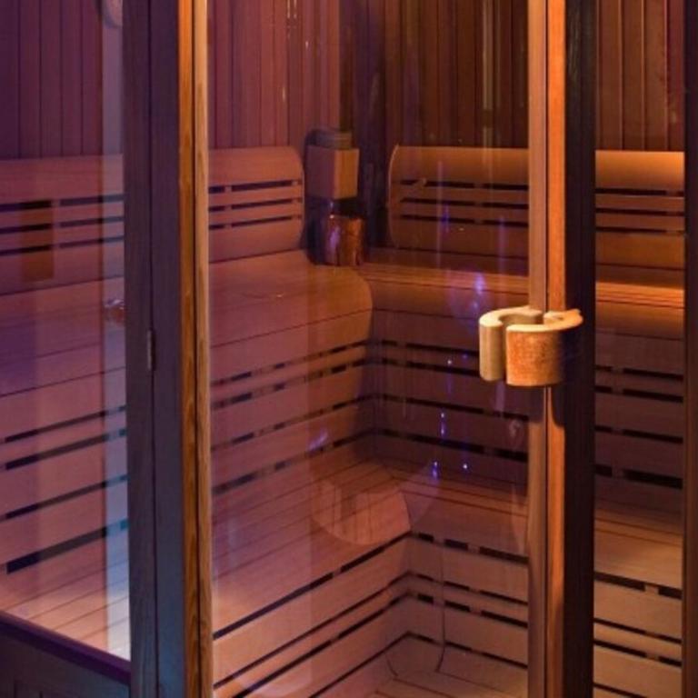 VIP Paris Yacht Hôtel & Spa - Suite avec Jacuzzi - 1