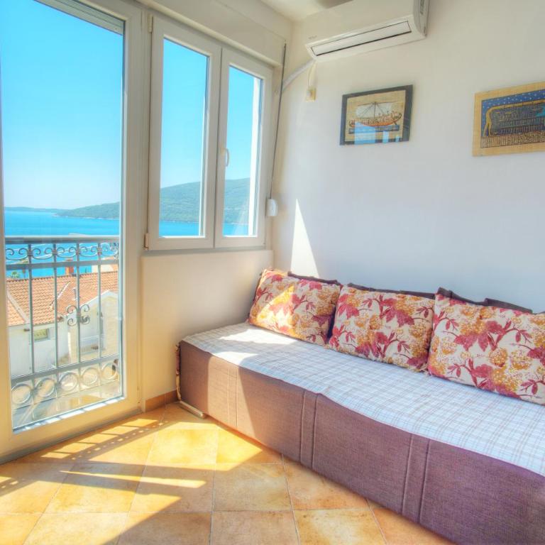 Lala - Apartment with Sea View - 7