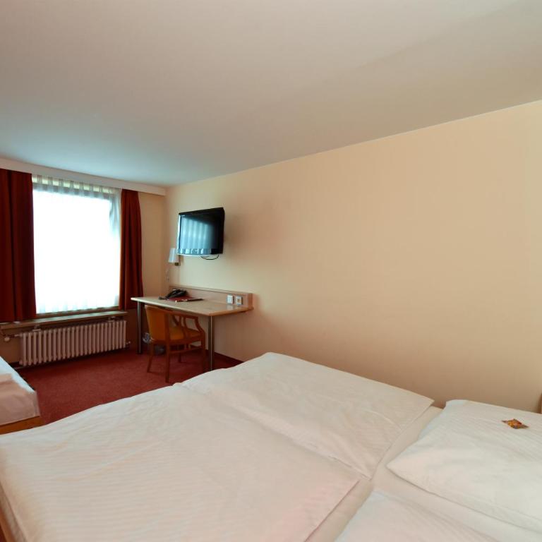 Hotel ADRIA München - Junior Suite - 9