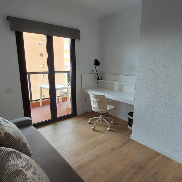 Love Rent4 Málaga La Playa - Apartamento de 3 dormitorios - 30