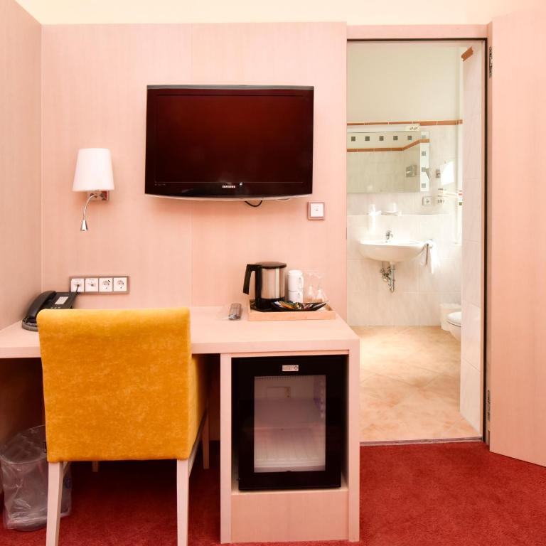 Hotel ADRIA München - Comfort Doppelzimmer - 6