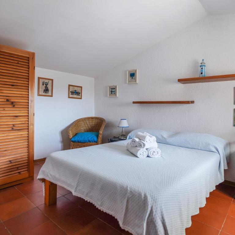 Casa Vacanze 9 Ospiti con Giardino e BBQ 10 Min a Piedi dalla Spiaggia - Five-Bedroom House - 15