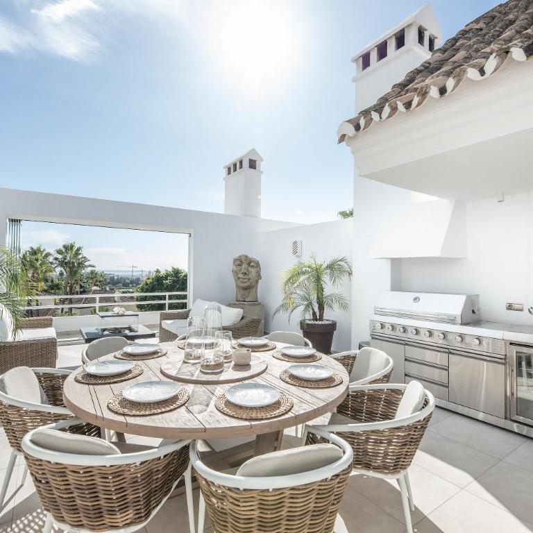 Alcores del Golf, Oustanding luxury penthouse - Three-Bedroom Apartment - 1
