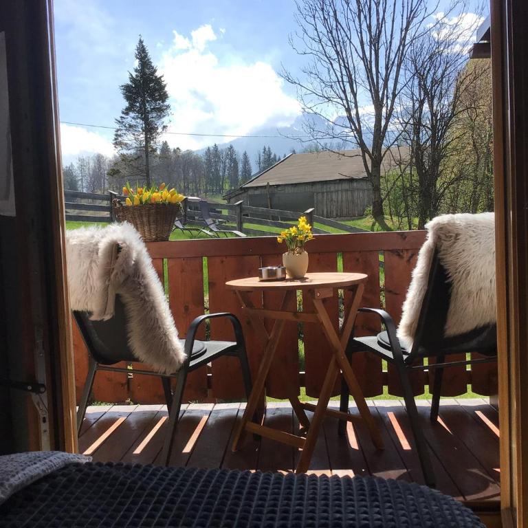 Ferienwohnung Lederhose - Apartment mit Blick auf die Berge - 11