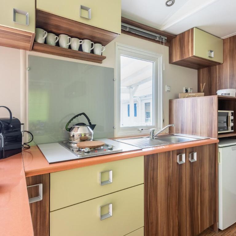 Residence Il Borgo - Bungalow Fronte Spiaggia - 11