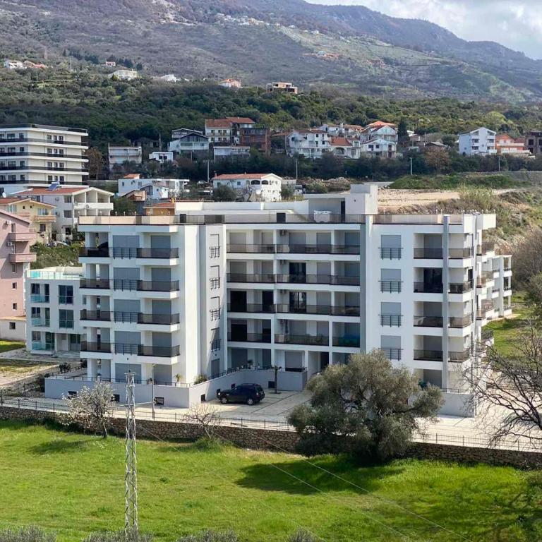 APARTMENT DZANA - Two-Bedroom Apartment - 10