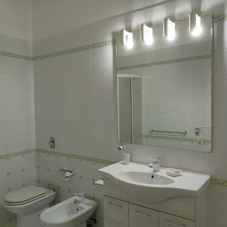 Villa Margherita - Apartment with Terrace - 27