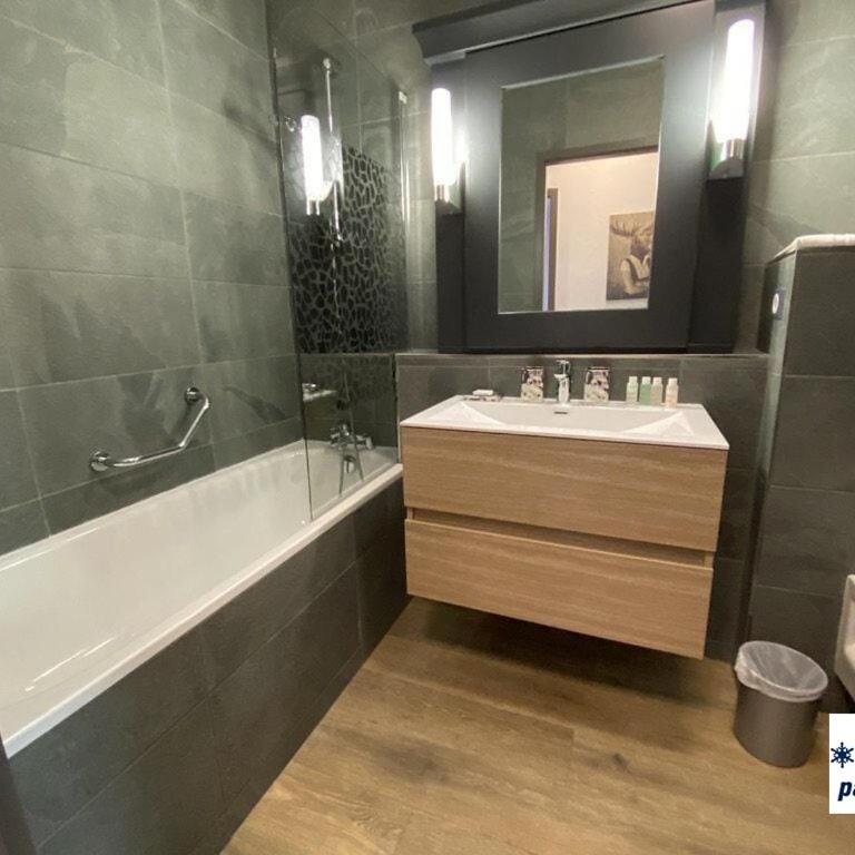 Stylish ski-in ski-out 3 bed apartment, Arc 1950 - Apartment mit 3 Schlafzimmern - 14
