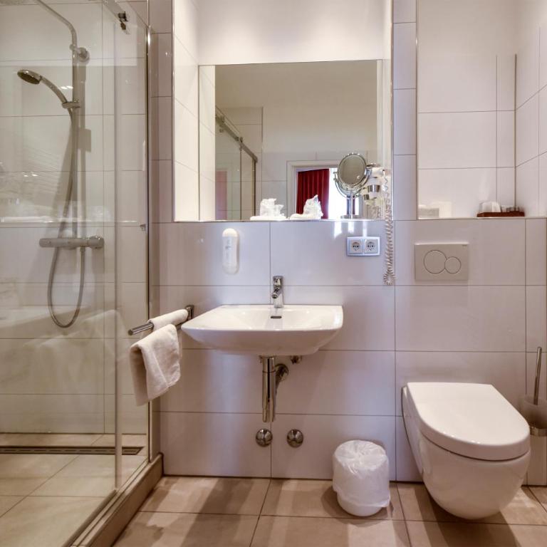 Hotel ADRIA München - Junior Suite - 13
