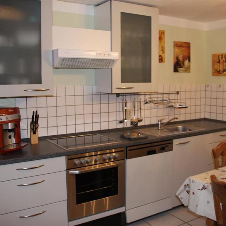 Ferienwohnung Bruni Bock - Three-Bedroom Apartment with Shower - 11