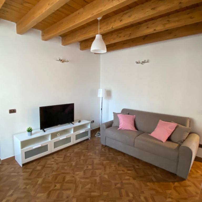 HELIOS House - Two-Bedroom House - 12