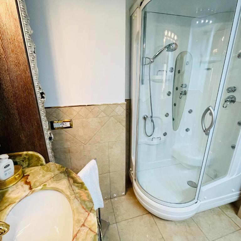 Suite Sonia - Suite Deluxe con Vista Mare - 18