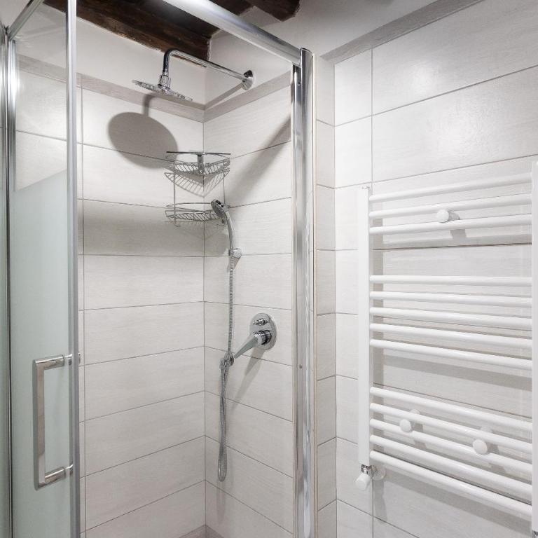 Pantheon by Agrippa Suite - One-Bedroom Apartment - 9