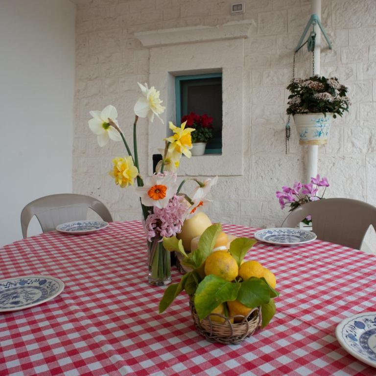 I Trulli di Mina - Trullo Girasole - Two-Bedroom House - 8