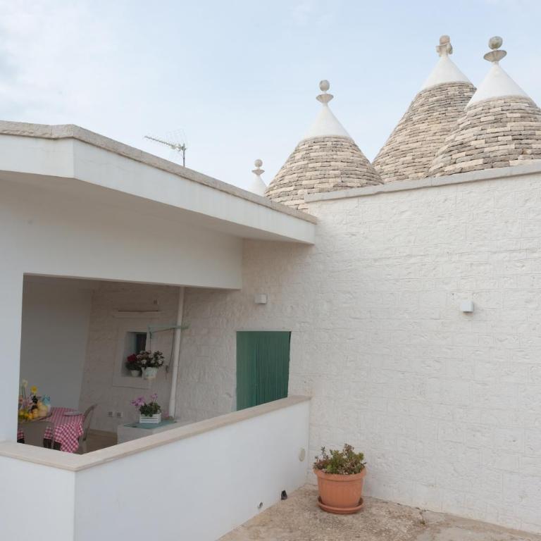 I Trulli di Mina - Trullo Girasole - Two-Bedroom House - 25