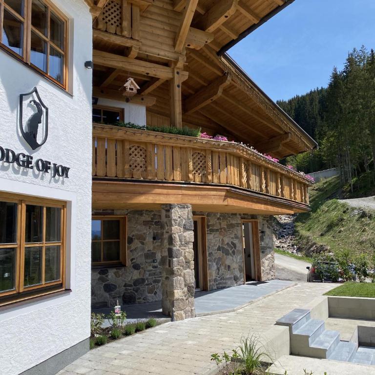 Lodge of Joy - Haus mit 7 Schlafzimmern - 2