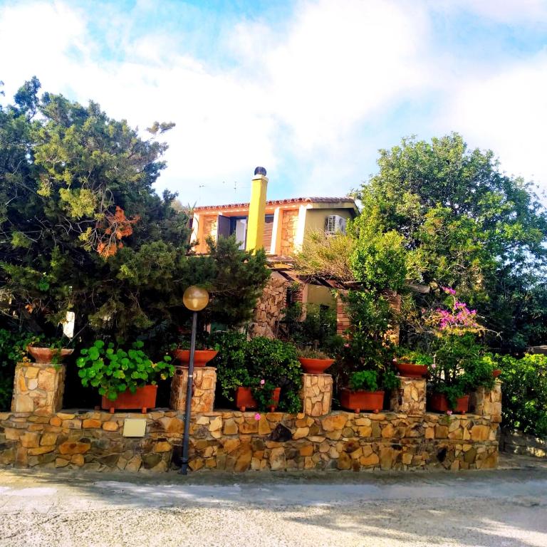 Villa Milena Villasimius, WiFi gratuito, Ampio Giardino a 300 m dal Mare - Two-Bedroom Townhouse - 1