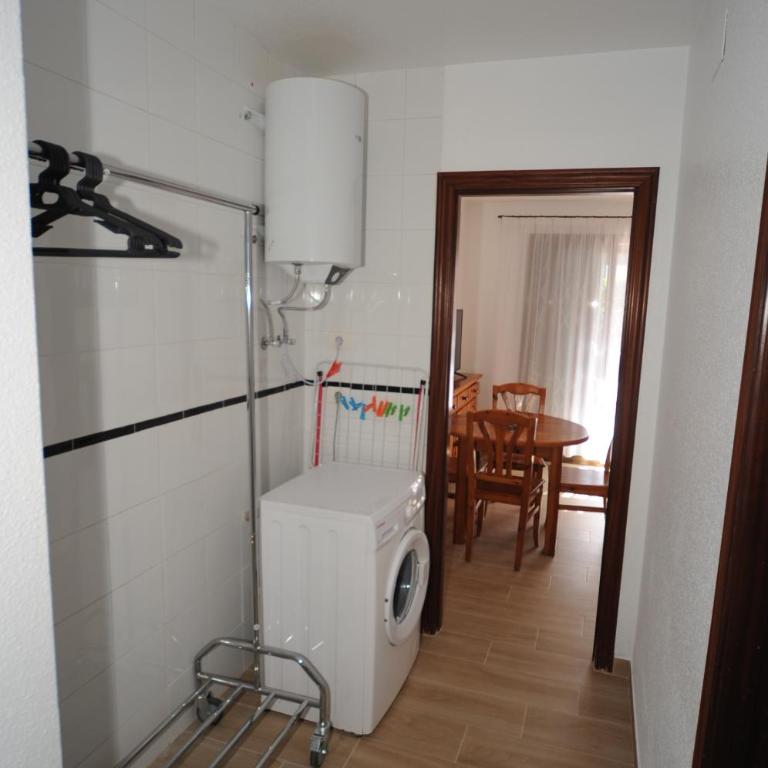 Orange Park Estudio Jardin vista piscina - One-Bedroom Bungalow - 6