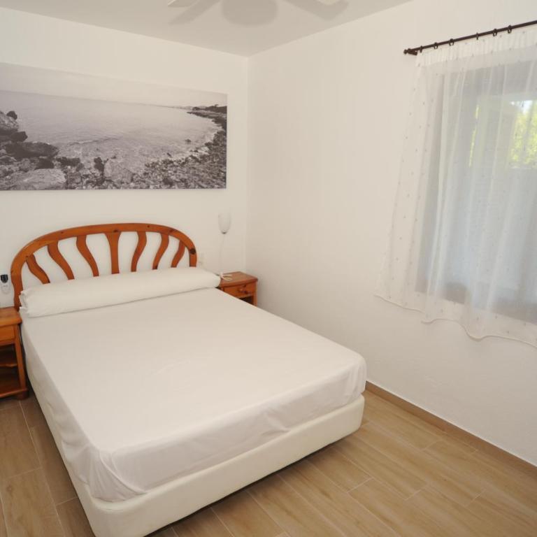 Orange Park Estudio Jardin vista piscina - One-Bedroom Bungalow - 7