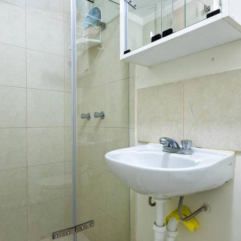 Amplio Departamento Moderno Centrico con wifi, piscina - Two-Bedroom Apartment - 10