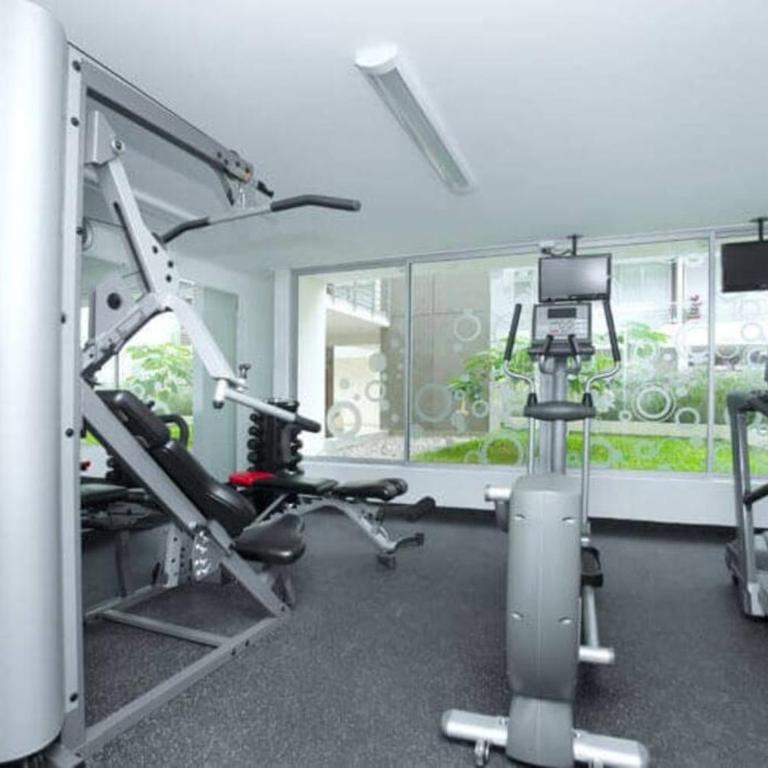 Amplio Departamento Moderno Centrico con wifi, piscina - Two-Bedroom Apartment - 65