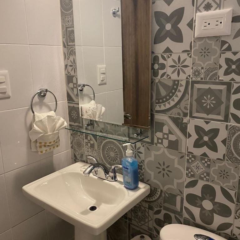 Hotel Casa Ceci Inn - Standard Twin Room with Garden View - 2
