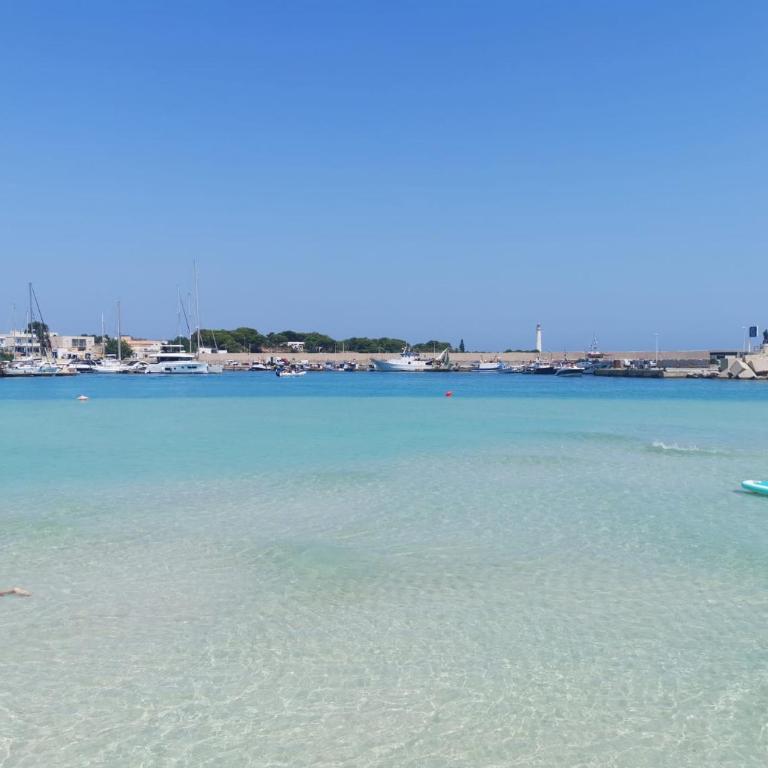 MARE e Terra Holiday fronte mare - Monolocale con Vasca Idromassaggio - 37