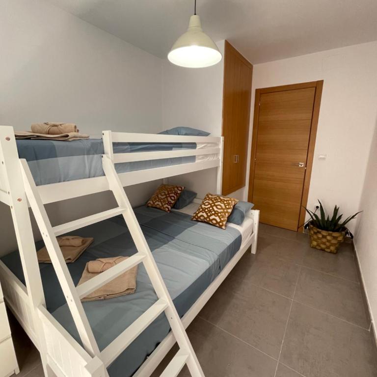 UIM Mediterraneo Libertad 1 Wifi - Apartamento de 3 dormitorios - 7