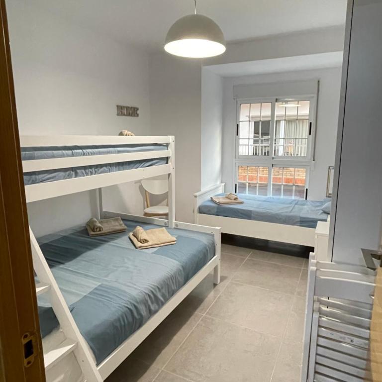 UIM Mediterraneo Libertad 1 Wifi - Apartamento de 3 dormitorios - 10