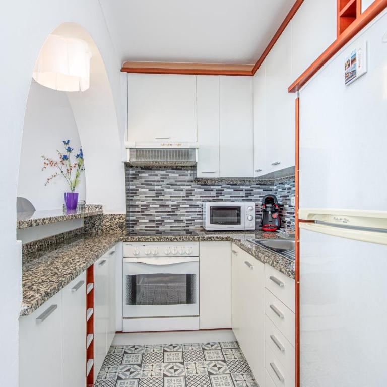 BLUE HOLIDAYS RELAX & VIEWS Sylvia12 - Apartamento de 2 dormitorios - 4