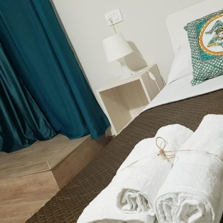 A due passi dal centro Sweet Rooms - Camera Quadrupla Comfort - 10