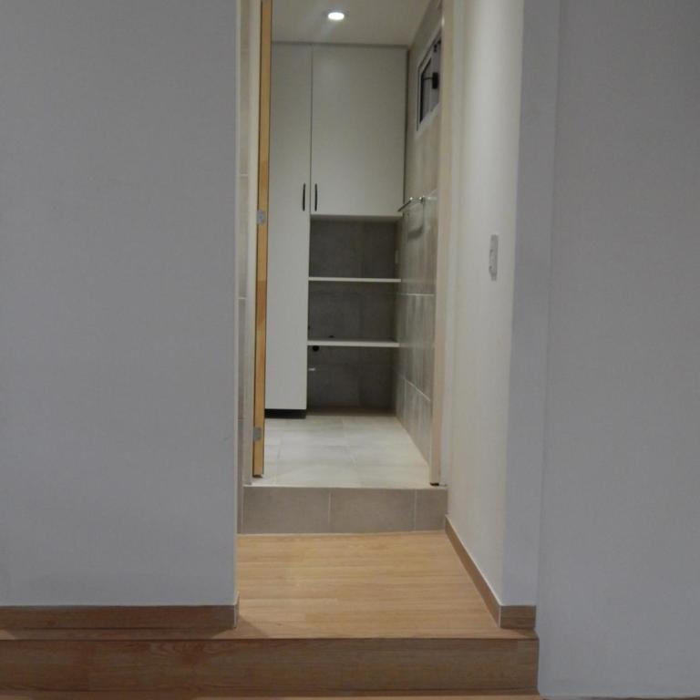 DEPARTAMENTOS AVENIDA - Estudio Estándar - 4